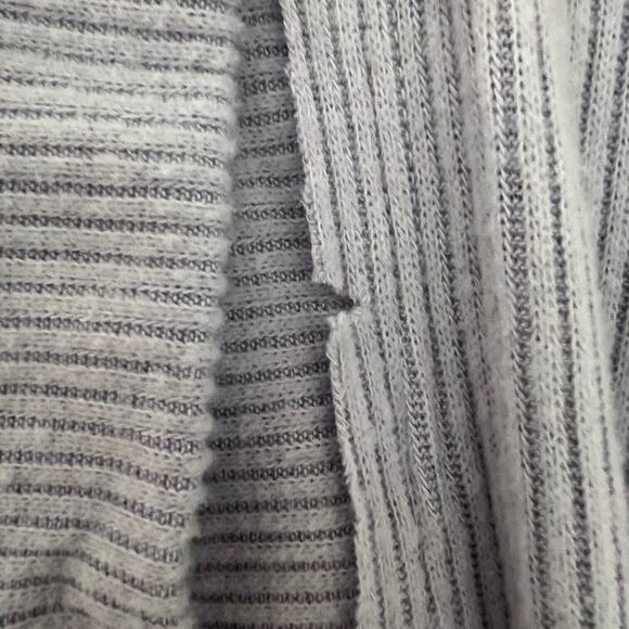 Free People Hold Me Close Deep Surplice V-Neck Long Sleeve Pullover Size M Blue - Picture 8 of 8